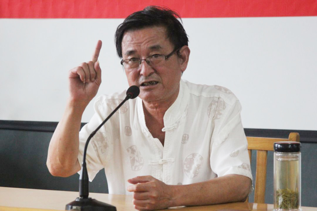 浙江衛(wèi)視播出《“故事”的故事》講述區(qū)民協(xié)主席豐國(guó)需的“故事”情結(jié)