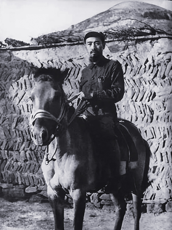 長征到達(dá)陜北時(shí)的周恩來